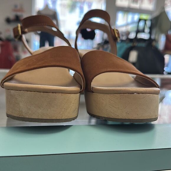 LOFT Wooden Platform Heel / Clog - Picture 6 of 6